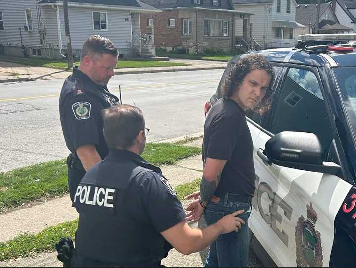 Child in hospital after alleged Welland home break