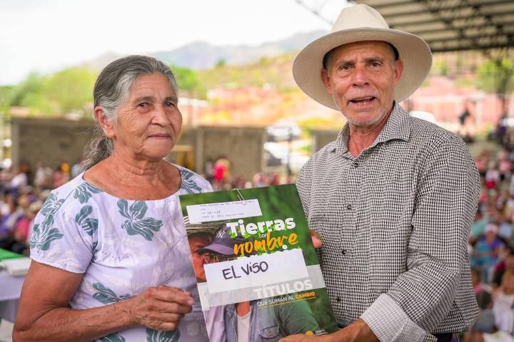 10.000 hectáreas de tierras entregadas por el Gobierno y la ANT en 8 municipios de Colombia
