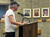 Artist Gonzo blasts Roseville City Council as ‘shady’ and ‘evil’ in sidewalk dispute