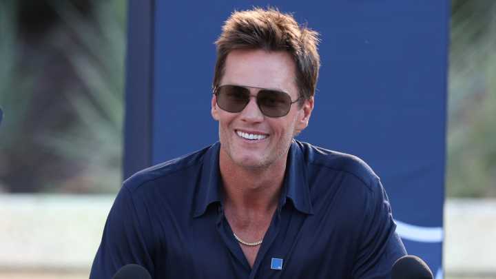 Raiders OC addresses Tom Brady report amid conflict