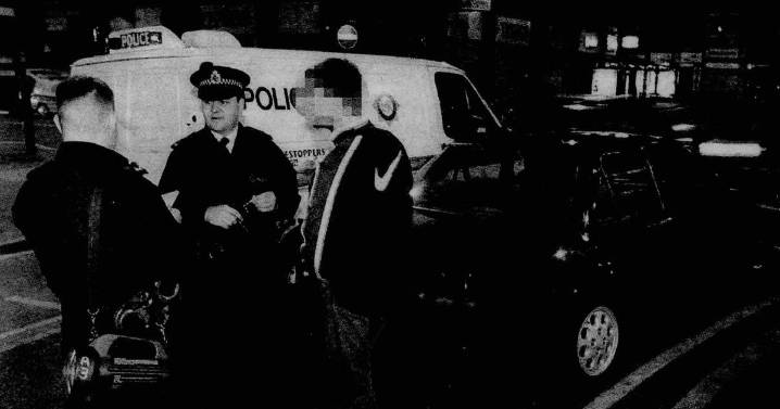 Roadblocks, sniffer dogs and machine guns: Manchester's crime