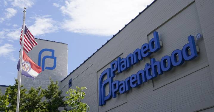 Ohio Planned Parenthood workers union fights for jobs amid federal budget cuts