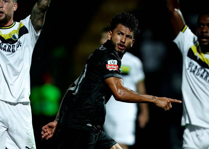 Luis Javier Suárez, gol ganador para el Sporting de Lisboa