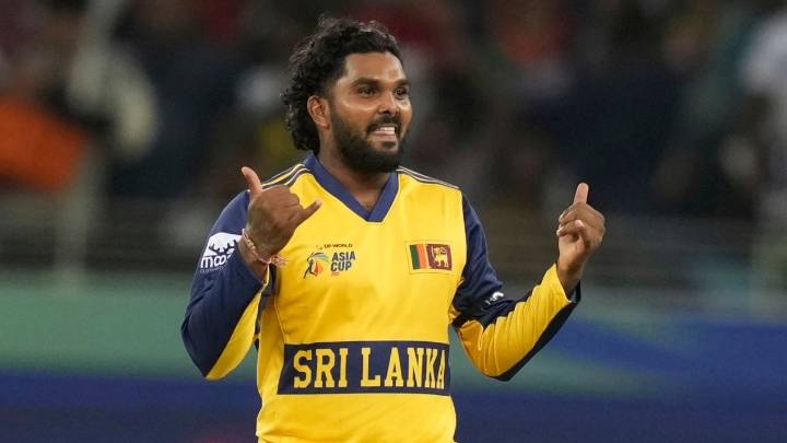 PAK vs SL Live: Hasaranga gets Ayub as Pakistan lose three quick wickets