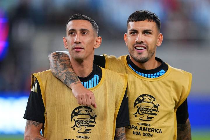 TV del domingo. Rosario-Boca con Di María y Paredes, el clásico de Manchester, el final de la Vuelta a España y Perrone en Moto3