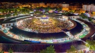 El traje de manchega, los 'chorimorcis', miguelitos y un brindis con sidra: esto cuesta ir a la Feria de Albacete, según los albaceteños
