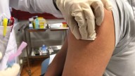 Andalucía comienza la campaña de vacunación contra la gripe: fechas, grupos de edad y cita previa