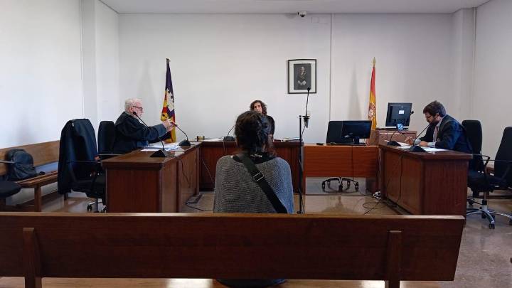 Piden cárcel a una mujer por incendiar su casa en s'Arenal tras discutir con su expareja