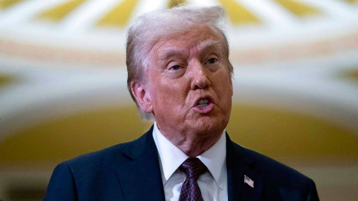 Donald Trump anunció que fuerzas de EE.UU. hundieron un barco con drogas procedente de Venezuela