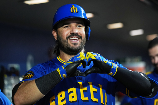 El 49º jonrón de Suárez iguala su récord personal y da a Marineros triunfo sobre Rockies