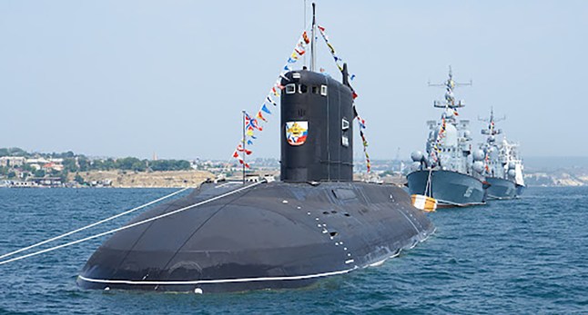 Russian submarine at risk of explosion in European waters after fuel leak