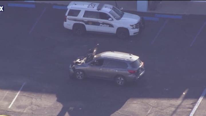 Deadly crash closes both lanes in North Phoenix