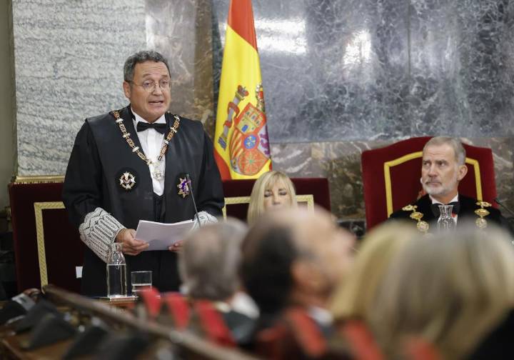 El fiscal general admite su «singular» procesamiento y confía en la «justicia y la verdad»