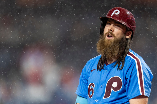 Filis vencen 1-0 a Marlins y los eliminan de la carrera por el comodín