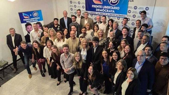 Mendoza: Cómo se compone el armado libertario que competirá por fuera de LLA