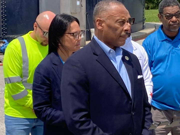 2 taken into ICE custody in University Park, police say