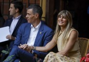 La Fiscalía reajusta su alegato a favor de Begoña Gómez: sí que hubo 'mails' pero no «perjuicio»
