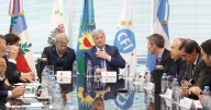 El préstamo de Trump obliga a Milei a pactar en el Congreso: qué pasa en Provincias Unidas