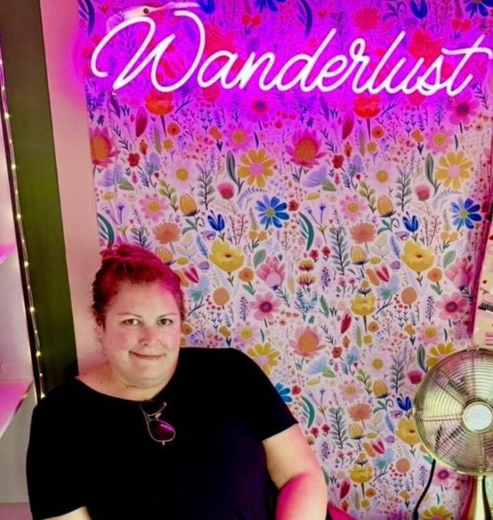 Luci Slawnky’s ‘Wanderlust’ is a fascinating mobile bookstore, celebrating books and those who love them