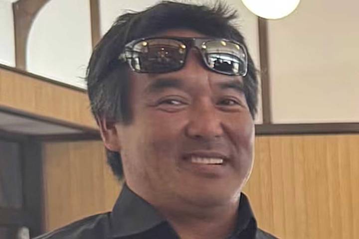 Man Last Seen Off Coast of Hawaii May Have Disappeared While Freediving, Officials Say