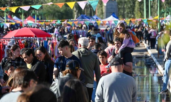El frío no se quiere ir en el inicio de la primavera: a cuánto llegaría la máxima