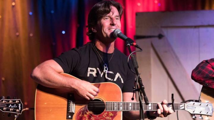 Songwriter Brett James dies in North Carolina plane crash