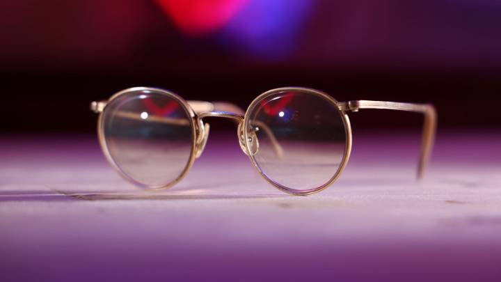 John Lennon's trademark glasses to sell at auction