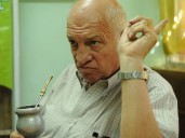 Aldo Rico sufrió un accidente doméstico y debió ser operado de la cadera