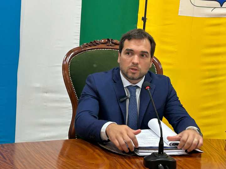 Juan Cruz Curá asumió la presidencia de la Convención Constituyente de Orán