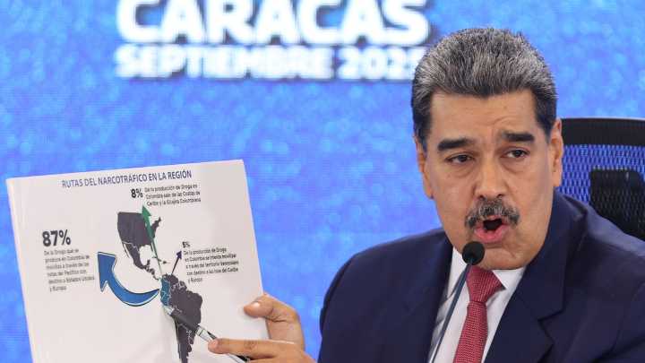 Maduro ya prepara un posible conflicto armado con EEUU y desplegará militares para enseñar "manejo de armas"
