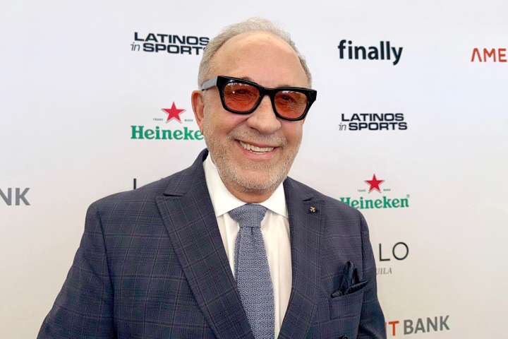La Cámara de Comercio de España concederá a Emilio Estefan el premio 'Amigos de España'