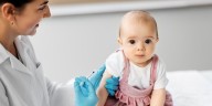 Incluso los bebés sanos corren el riesgo de sufrir una infección grave por VSR, según un estudio