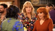 Happy's Place Season 2's Taxi Reunion Highlights NBC Sitcom's Strength