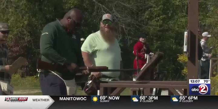 Former Packers shoot clays for a cause