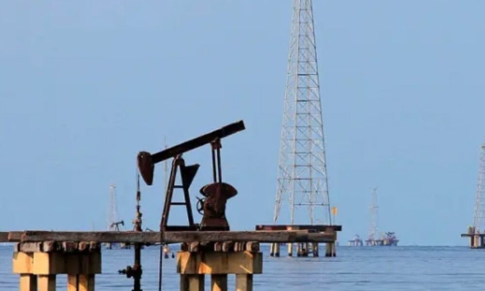 Reuters: Llega a Venezuela plataforma petrolera China