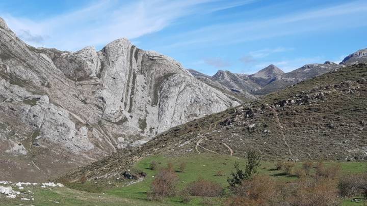 La expresión "estar en Babia": su origen y conexión con León