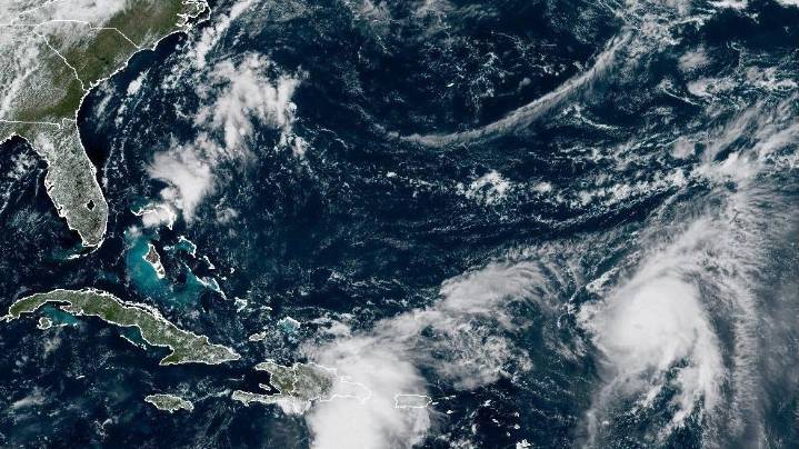 Fujiwhara effects hurricanes in these ways