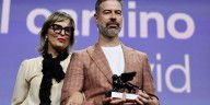 “En el camino”, de David Pablos, conquista el premio Horizontes en Venecia