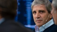 Luis Caputo anunció que el Tesoro compró US$1345 millones y negó que haya un cepo cambiario: “Es un disparate”