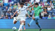 Seattle Sounders settle for 2-2 draw with Galaxy