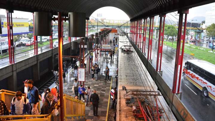 Metro de la CDMX Activa Marcha de Seguridad por Lluvias: ¿Qué Líneas Están Afectadas?