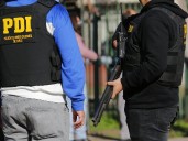 PDI allana casino clandestino en La Pintana vinculado a una banda de robo de contenedores