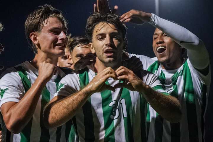 Marshall holds off Coastal Carolina, 2
