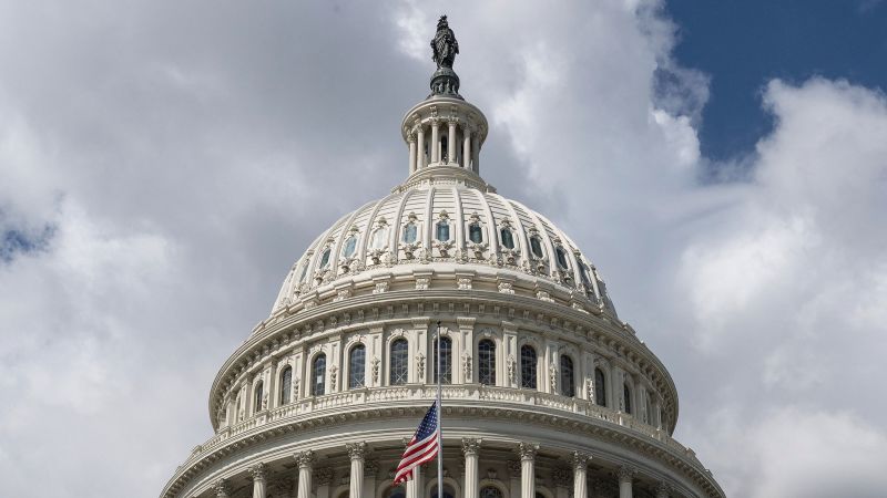 ‘Brace yourselves’: Government shutdown threat deepens as Capitol Hill digs in