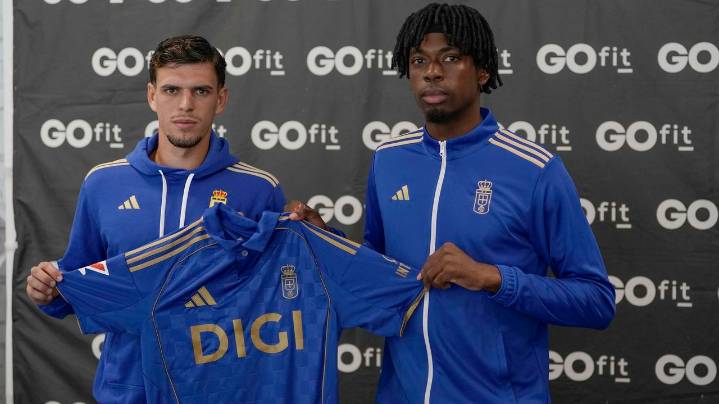 Ovie Ejaria, presentado con el Real Oviedo: «Esta es una oportunidad increíble»