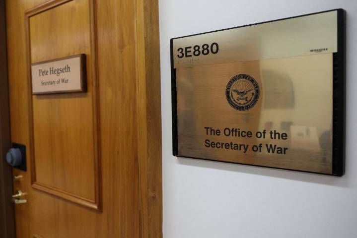 Stop the Pentagon's September spending spree