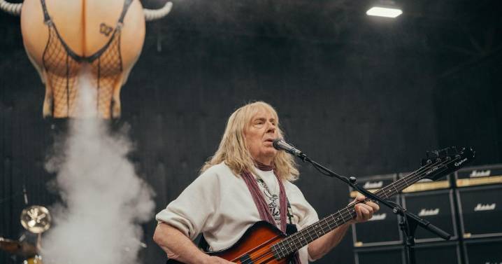 'Spinal Tap II' has cameos from McCartney and Elton John. And the New Orleans setting rocks.