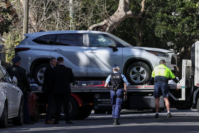 Man arrested for crashing car into Russian consulate in Sydney