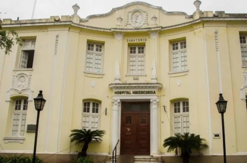 Un adolescente de 17 años murió atragantado mientras cenaba en su casa