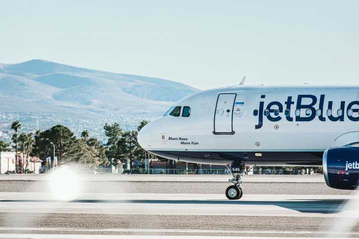 JetBlue apuesta por las rutas transatlánticas para impulsar sus ganancias